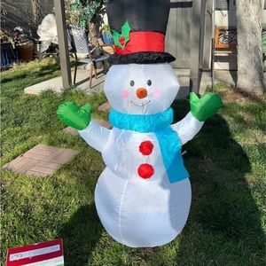 Wal-Mart 4 ft. Christmas Inflatable Snowman (New W/ Box)